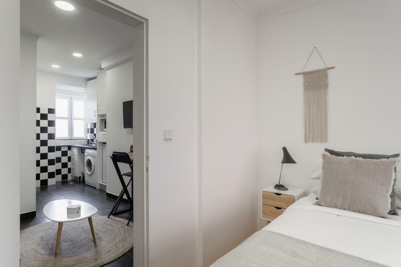 Charming Apartment- Authentic Experience In Graca Lisboa المظهر الخارجي الصورة